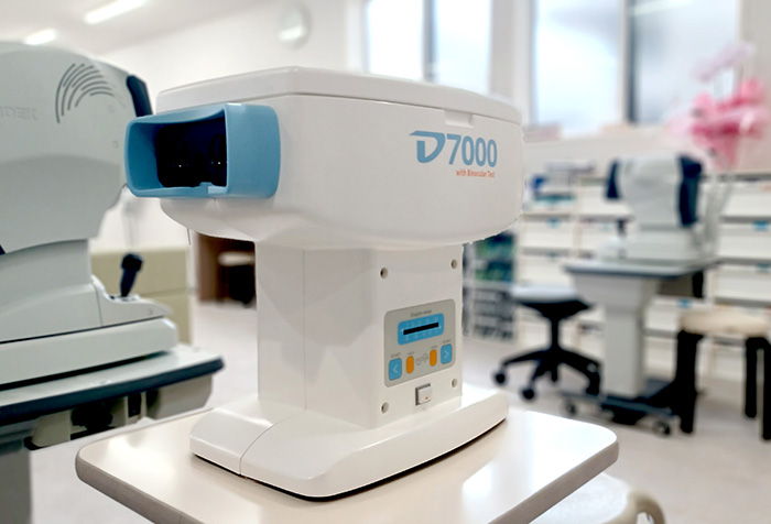 両眼視簡易検査器